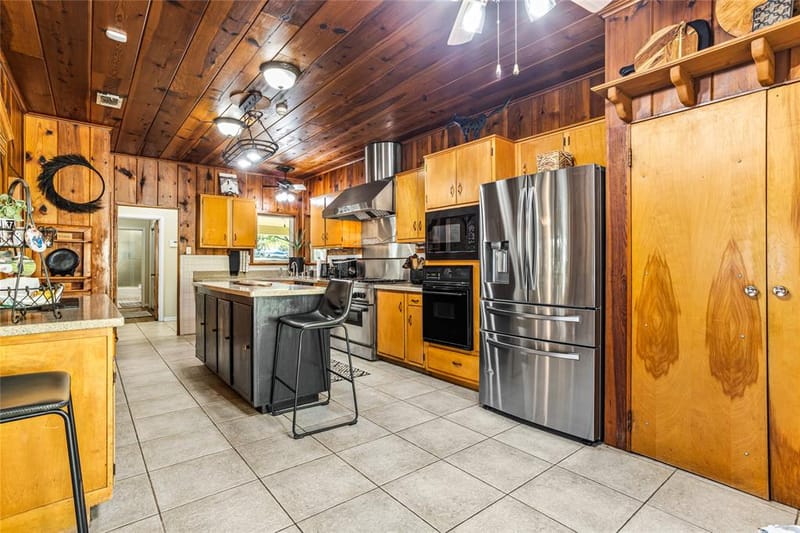 916 Kimbrough Road, Azle TX 76020 - Photo 12
