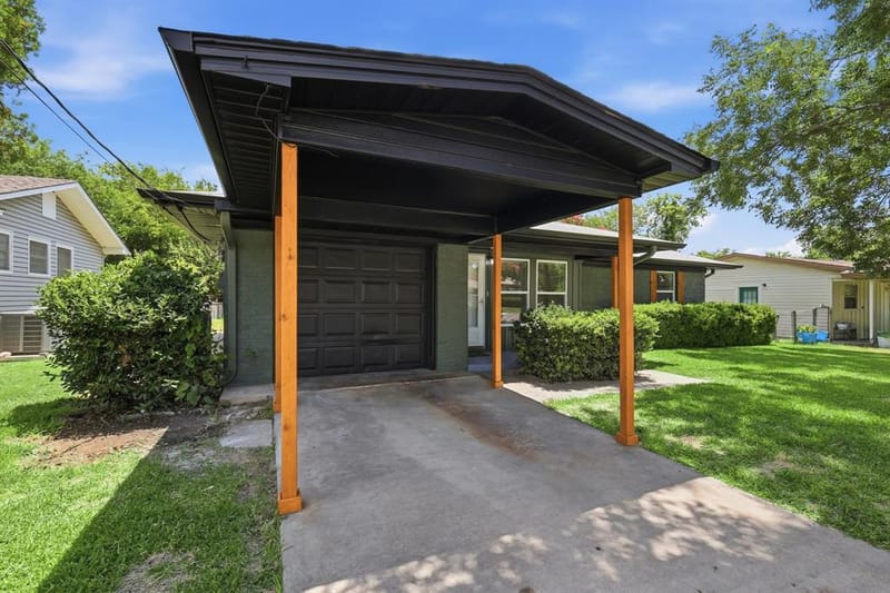 804 Mulkey Lane, Denton TX 76209 - Photo 3