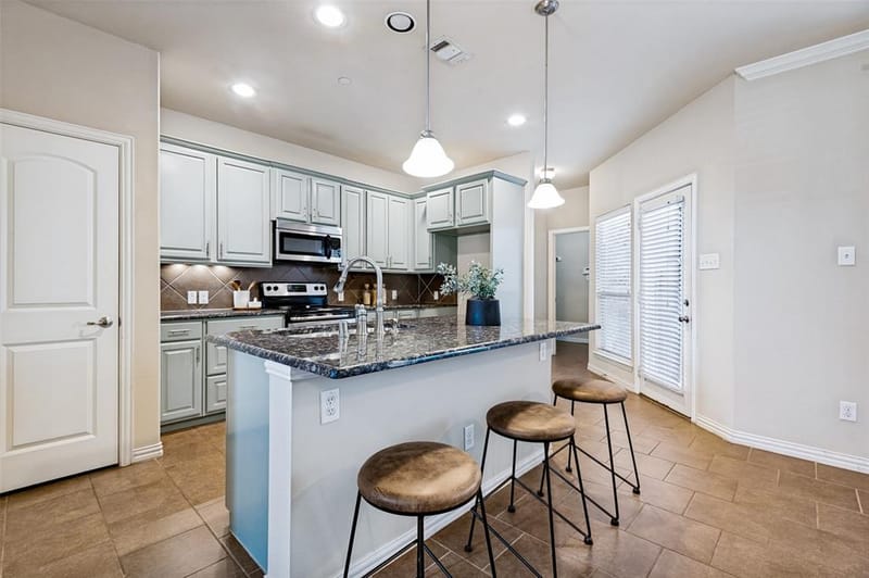 4916 Empire Way, Irving TX 75038 - Photo 5