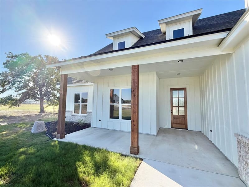 2004 Collin Street, Weatherford TX 76085 - Photo 2