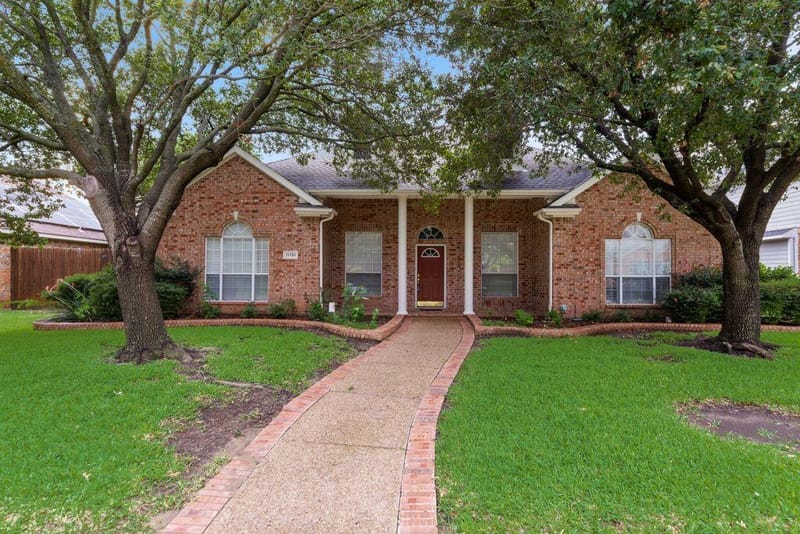 11781 Humberside Drive, Frisco TX 75035 - Photo 3