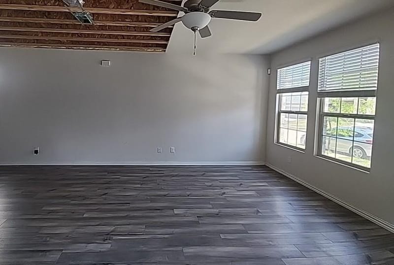 2713 Acadia Drive, Corinth TX 76210 - Photo 4