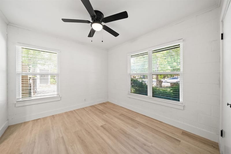 702 Crescent Street, Denton TX 76201 - Photo 14