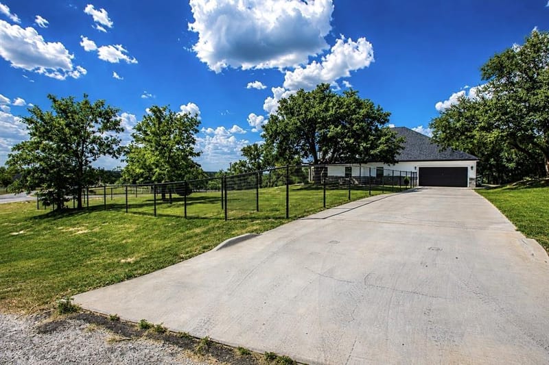 117 Rock Salt Drive, Springtown TX 76082 - Photo 34