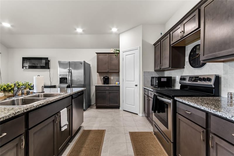 314 Silo Circle, Royse City TX 75189 - Photo 16