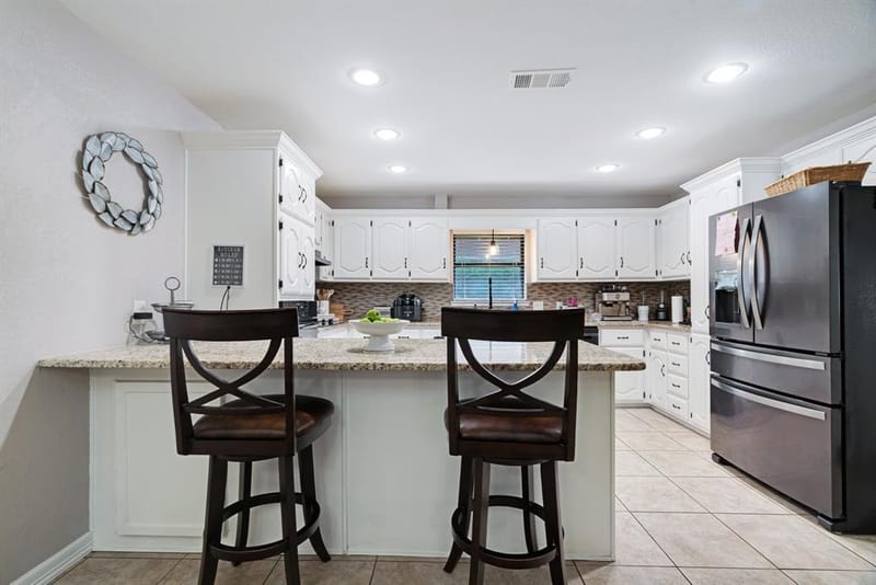 4030 Shannon Drive, Paris TX 75462 - Photo 8
