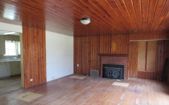 717 Tulane Street, Beverly Hills TX 76711 - Photo 3