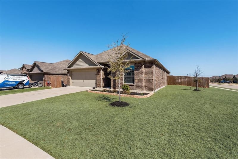 1837 Rialto Lane, Crowley TX 76036 - Photo 20