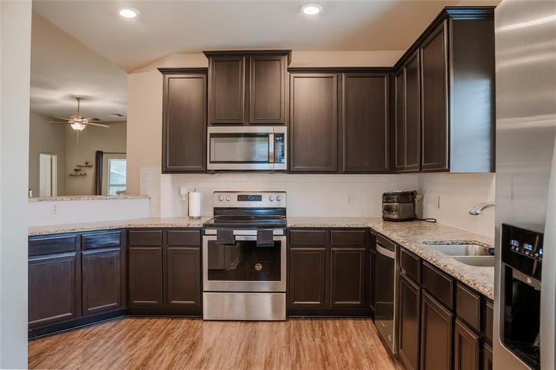 1837 Rialto Lane, Crowley TX 76036 - Photo 4