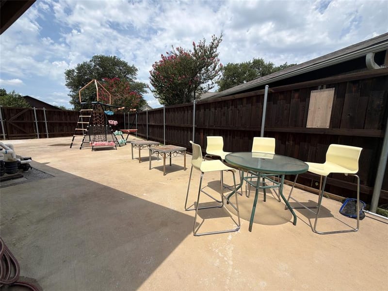 5218 Barcelona Drive, Garland TX 75043 - Photo 32
