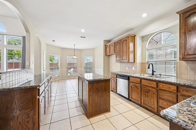381 Fairlanding Avenue, Fairview TX 75069 - Photo 10