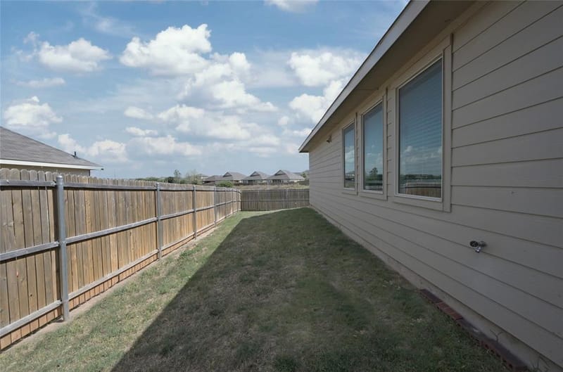 14800 Devils Claw Trail, Fort Worth TX 76052 - Photo 32