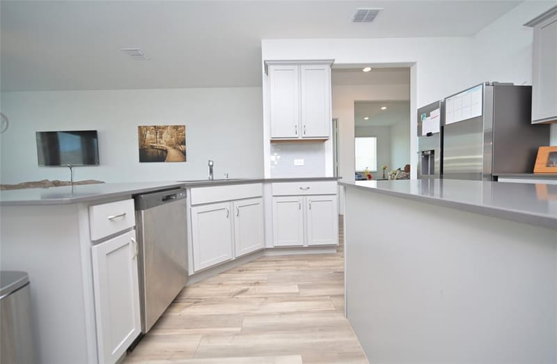 14800 Devils Claw Trail, Fort Worth TX 76052 - Photo 5