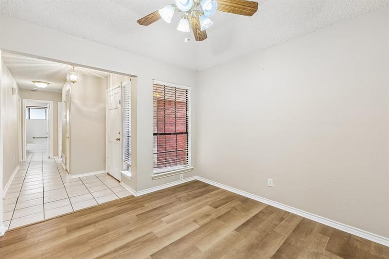 3211 Brookview Drive, Corinth TX 76210 - Photo 11