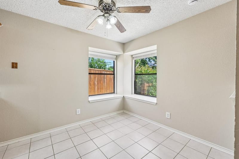 3211 Brookview Drive, Corinth TX 76210 - Photo 8