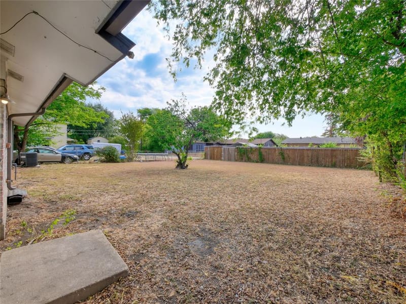 3616 Pacesetter Drive, Dallas TX 75241 - Photo 8