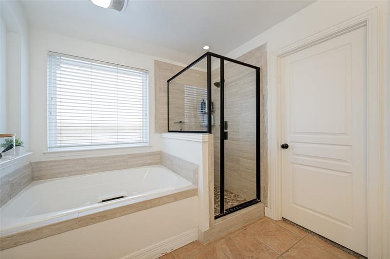 2830 Rosewood Boulevard, McKinney TX 75071 - Photo 17