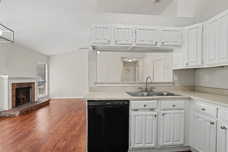 4245 Periwinkle Drive, Fort Worth TX 76137 - Photo 6