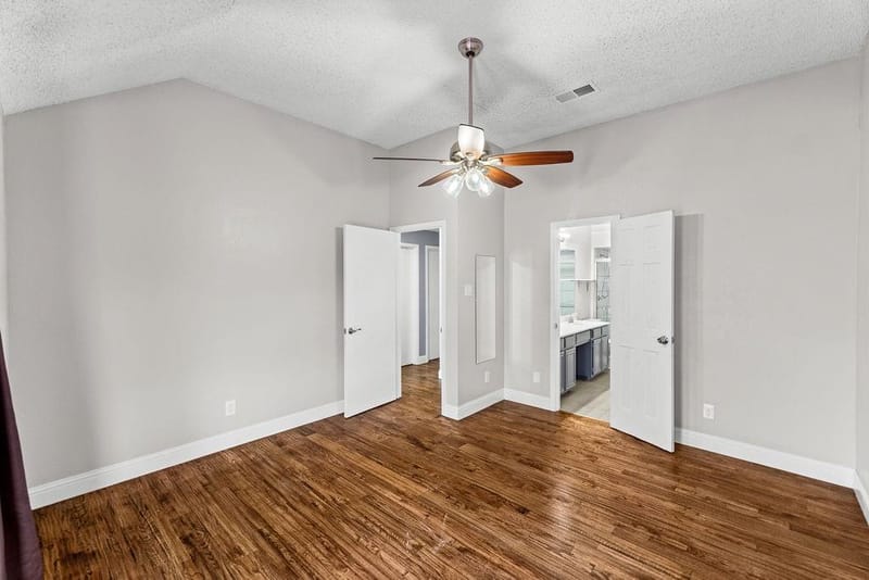 622 Mission Hills Drive, Arlington TX 76018 - Photo 27