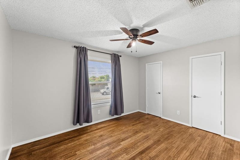 622 Mission Hills Drive, Arlington TX 76018 - Photo 26