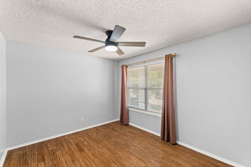 622 Mission Hills Drive, Arlington TX 76018 - Photo 29