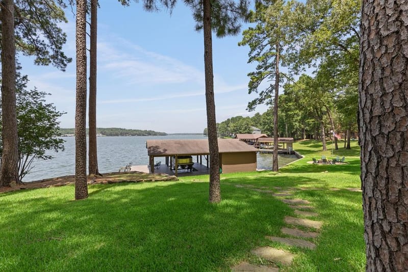 400 Windy Point Drive, Mount Vernon TX 75457 - Photo 25