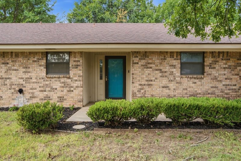 1408 Inglewood Drive, Stephenville TX 76401 - Photo 6