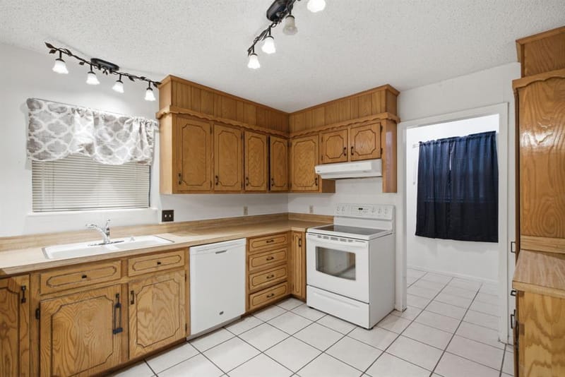 1408 Inglewood Drive, Stephenville TX 76401 - Photo 13