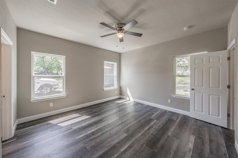708 Elba Street, Bowie TX 76230 - Photo 19