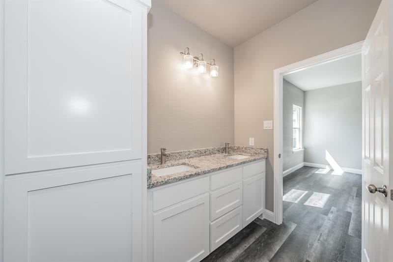708 Elba Street, Bowie TX 76230 - Photo 25