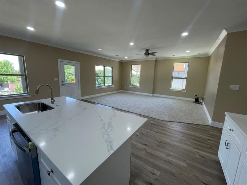 4313 Mountain Hollow Drive, Granbury TX 76048 - Photo 6