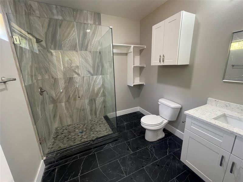 4311 Mountain Hollow Drive, Granbury TX 76048 - Photo 7