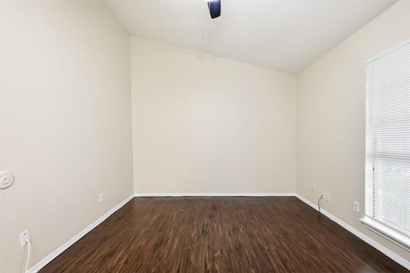3048 Navarro Lane, Grand Prairie TX 75052 - Photo 9