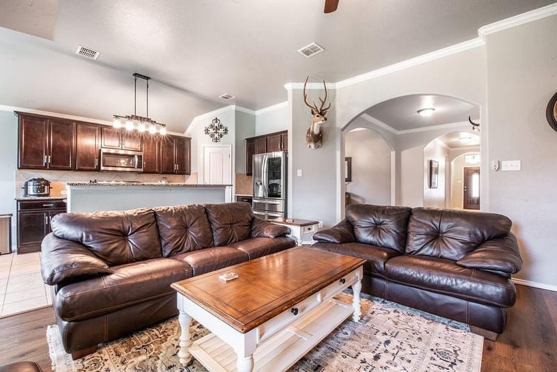 822 Graham Drive, Burleson TX 76028 - Photo 9
