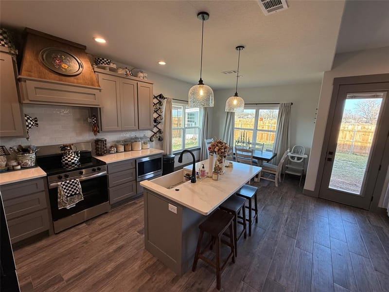 9221 Parkview, Tolar TX 76476 - Photo 14