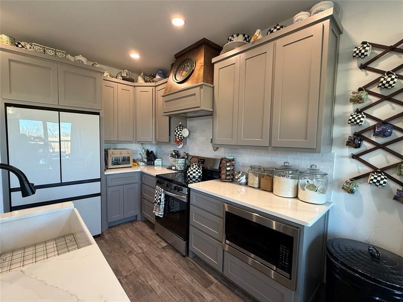 9221 Parkview, Tolar TX 76476 - Photo 11
