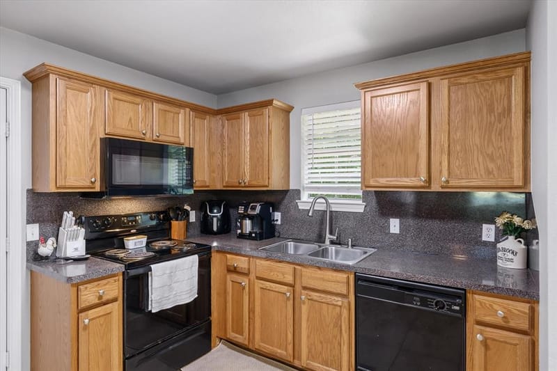 9165 Stonecreek, Tyler TX 75703 - Photo 15