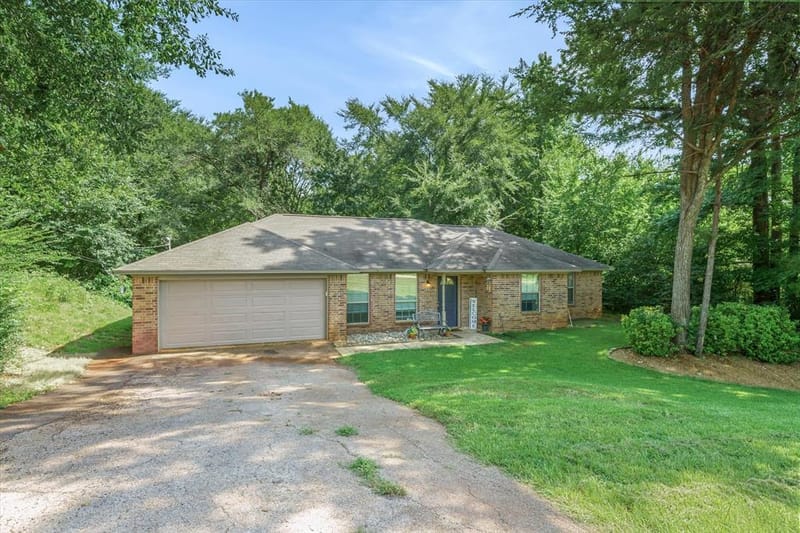 9165 Stonecreek, Tyler TX 75703 - Photo 4