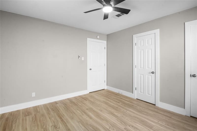 5624 S Hampshire Boulevard, Fort Worth TX 76112 - Photo 16