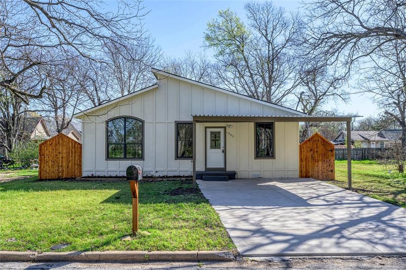 1905 S Walnut Street, Sherman TX 75090 - Photo 4