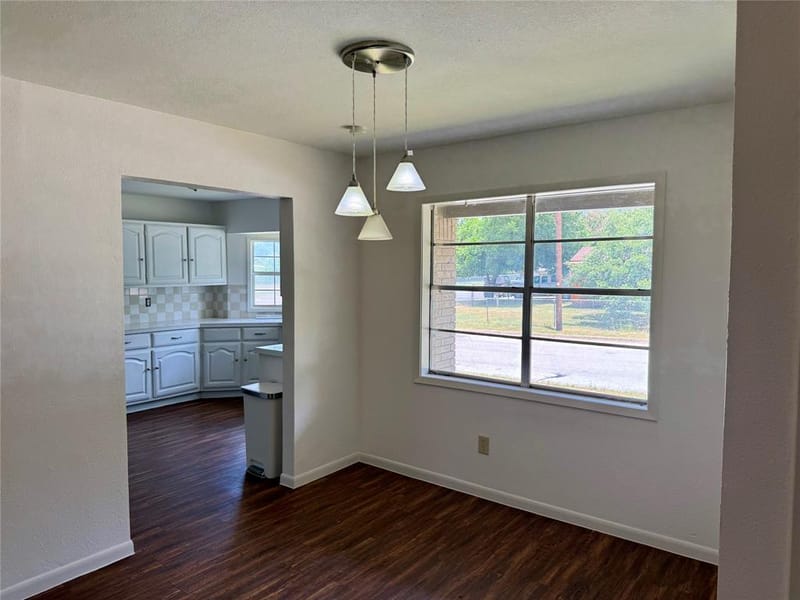 1407 N East St, Belton TX 76513 - Photo 6