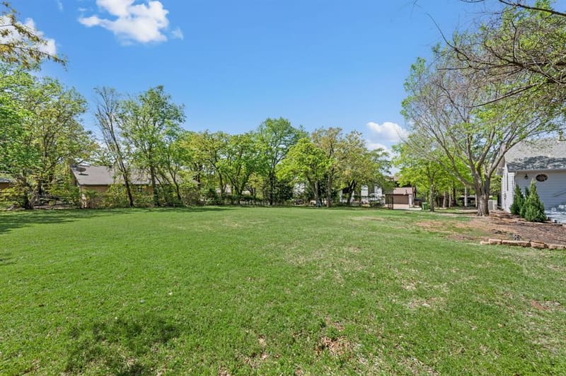 3716 Oakwood Drive, Grapevine TX 76051 - Photo 36
