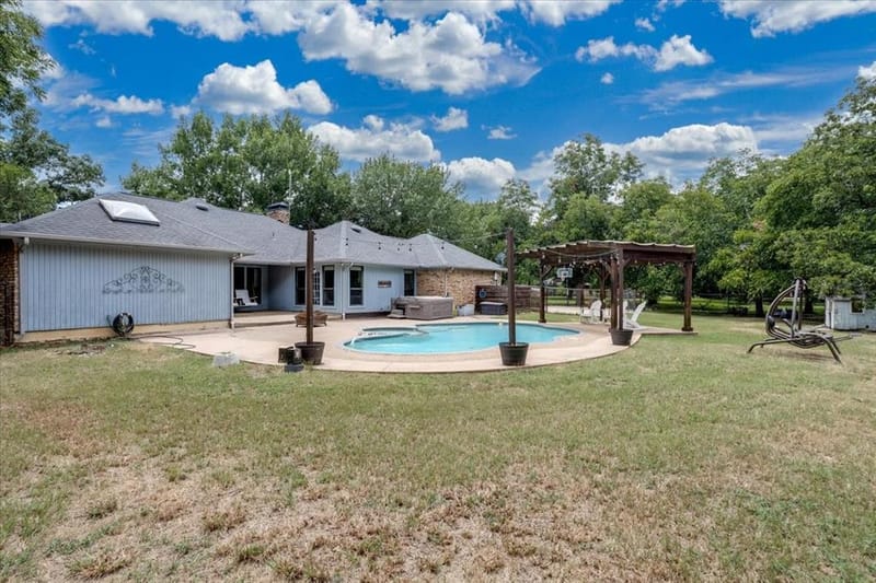 190 Robinson Road, Combine TX 75159 - Photo 16