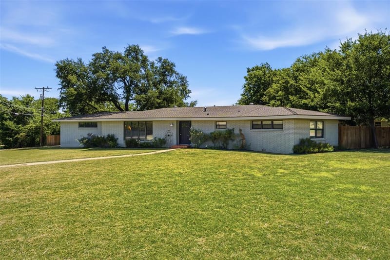 627 Bellaire Drive, Woodway TX 76712 - Photo 30