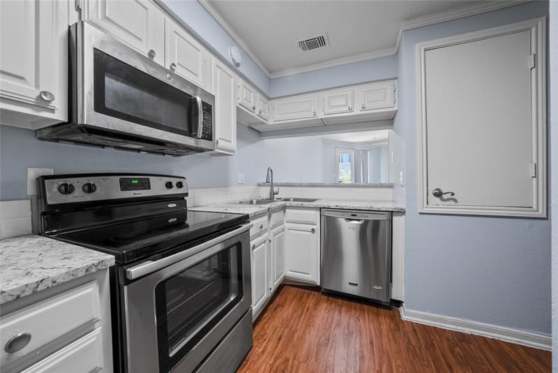 8545 Midpark Road # 47, Dallas TX 75240 - Photo 7