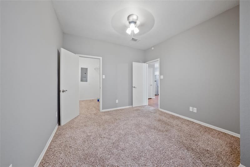 8545 Midpark Road # 47, Dallas TX 75240 - Photo 10