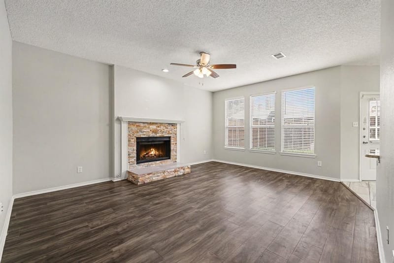 6705 Ashglen Place, Plano TX 75023 - Photo 9