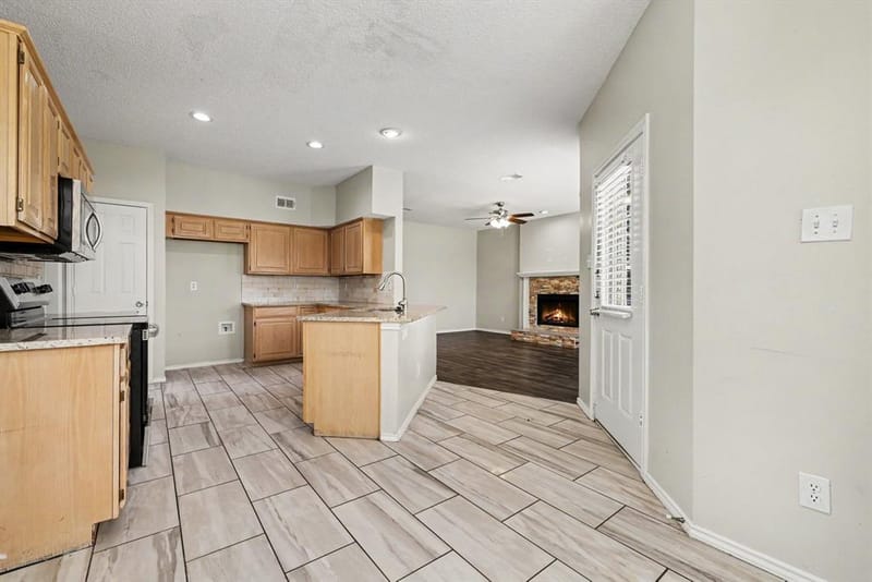 6705 Ashglen Place, Plano TX 75023 - Photo 11
