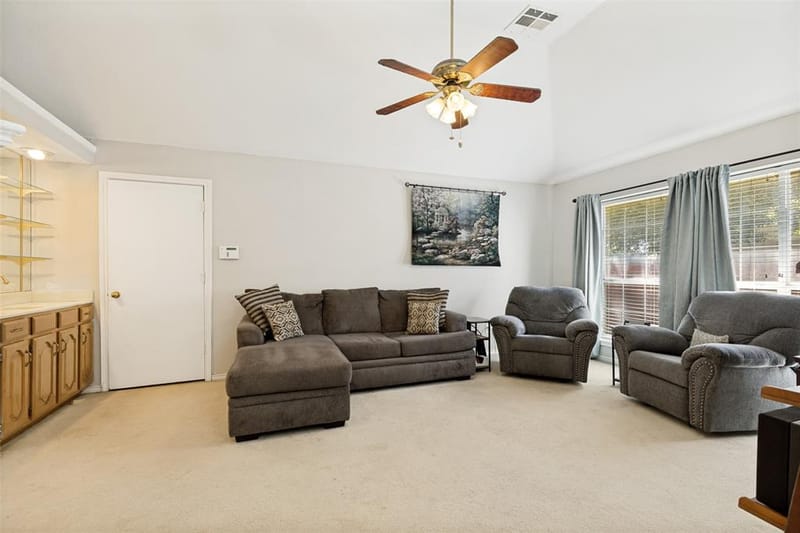 1317 Savoy Drive, Carrollton TX 75006 - Photo 7