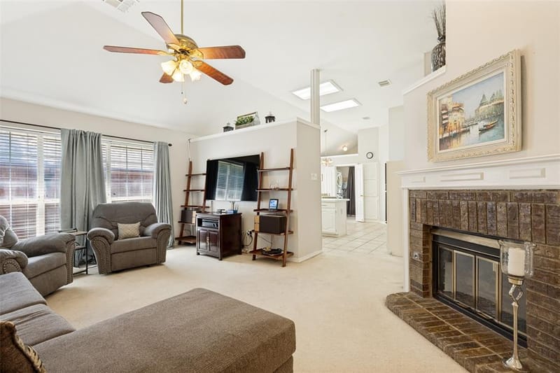 1317 Savoy Drive, Carrollton TX 75006 - Photo 10